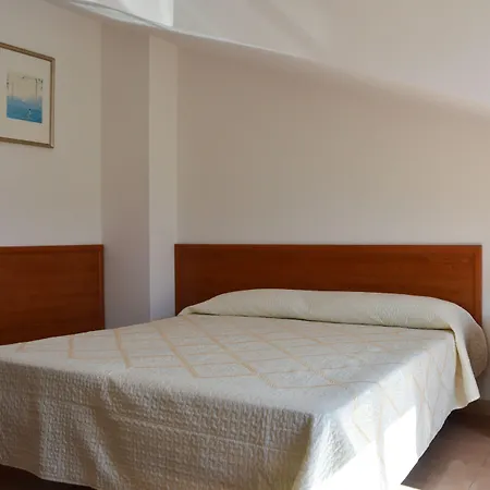 Isolabella Hotel