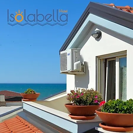 Isolabella Hotel