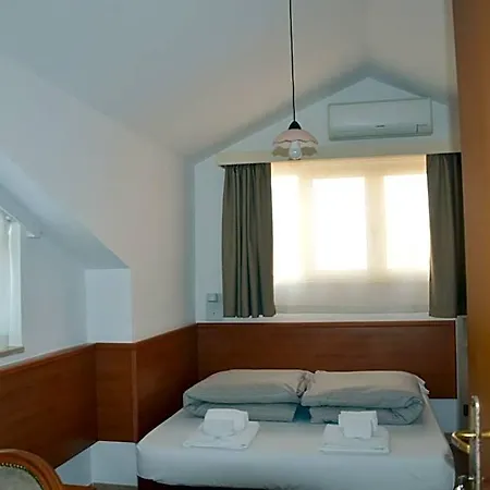 Isolabella Hotel