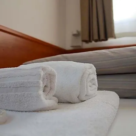 Isolabella Hotel