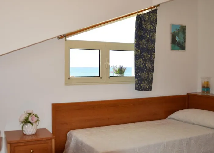 Otel Isolabella Foce Varano