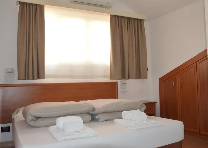 Isolabella Foce Varano